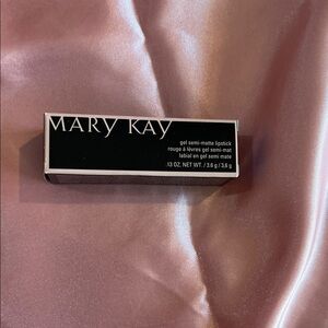 Mary Kay Gel Semi-Matte Lipstick - Pink